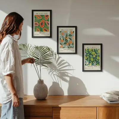 Wanddecoratie met vintage posters met fruitpatronen