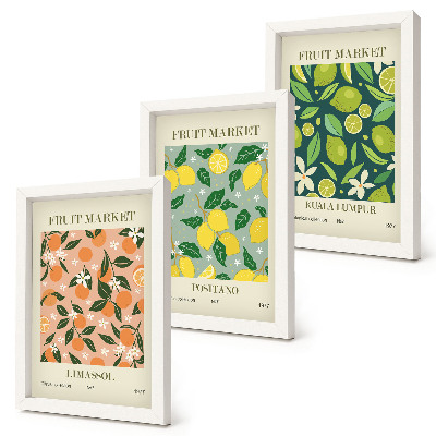 Gallery wall Fruitige patronen met citrusvruchten en vintage bloemen.