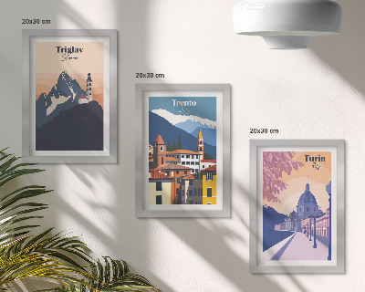 Gallery wall Bergen en retro-architectuur, kleurrijke illustraties