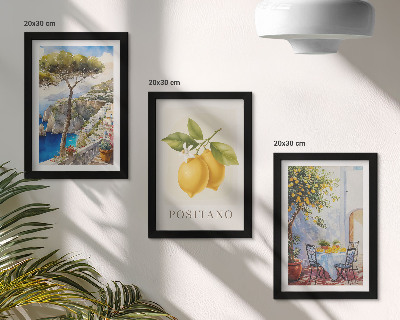 Set van ingelijste schilderijen Uitzicht op Positano met citroenbomen in de zon.