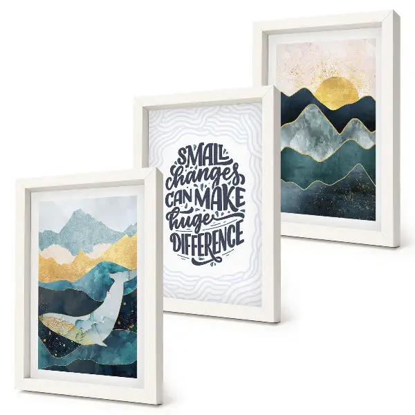 Gallery wall met abstracte berglandschappen en een inspirerende inscriptie