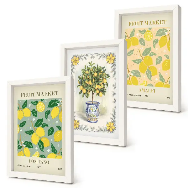 Gallery wall met Italiaanse posters van citrusbomen en fruit