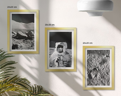 Set van ingelijste schilderijen Maanfoto's met astronaut en voetafdruk