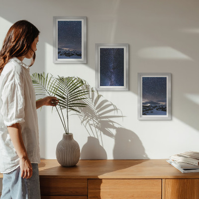 Gallery wall Nachtelijke hemel met sterren en een berglandschap