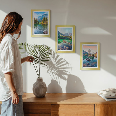 Gallery wall Bergmeren met water en omringende natuurlijke landschappen