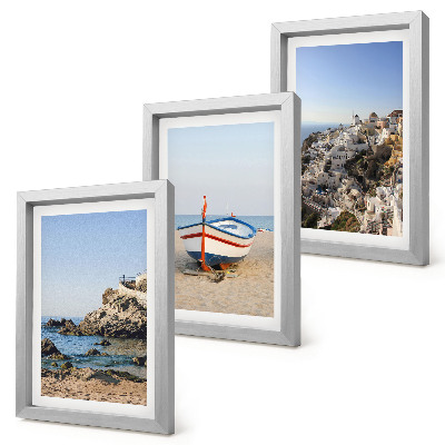 Gallery wall Uitzicht op zee met boot en witte huizen, Griekenland