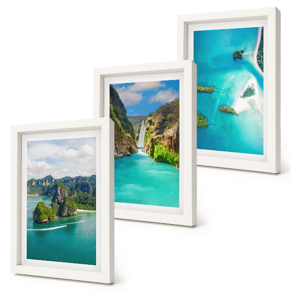 Set van ingelijste schilderijen Tropische landschappen met eilanden en turquoise water.