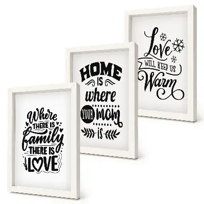 Gallery wall met teksten over familie, liefde en thuis