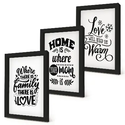 Gallery wall met teksten over familie, liefde en thuis