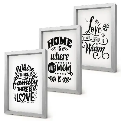 Gallery wall met teksten over familie, liefde en thuis