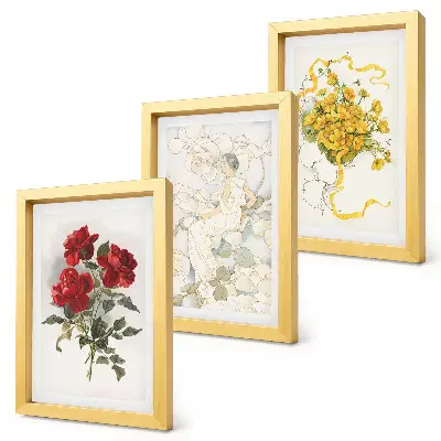 Gallery wall rode rozen, witte figuur en gele bloemen in een vaas