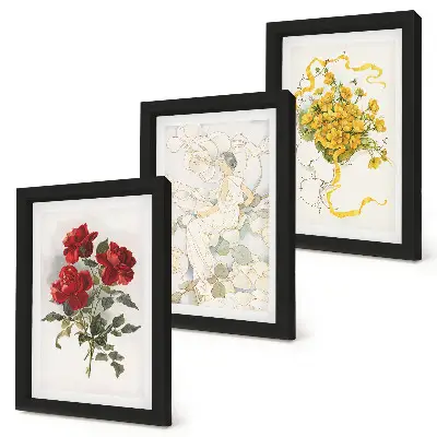 Gallery wall rode rozen, witte figuur en gele bloemen in een vaas
