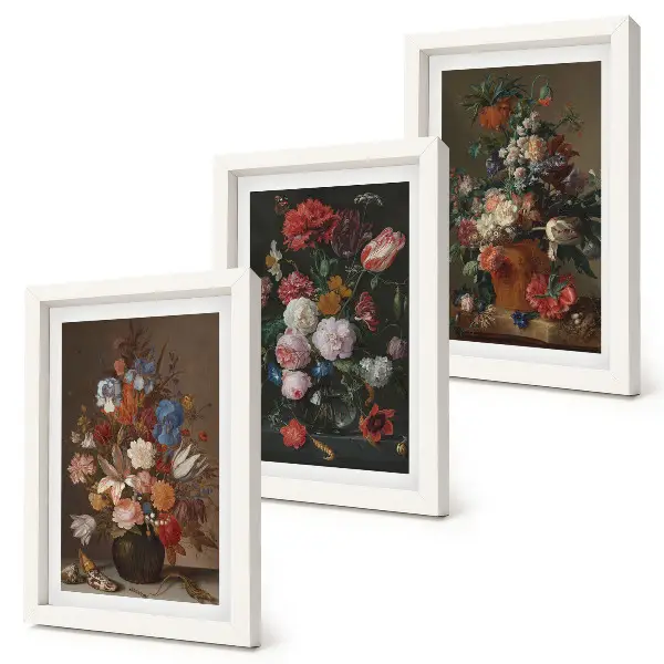 Gallery wall bloemen in vazen en vintage planten set met diverse vintage plantenarrangementen