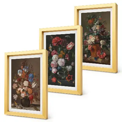 Gallery wall bloemen in vazen en vintage planten set met diverse vintage plantenarrangementen