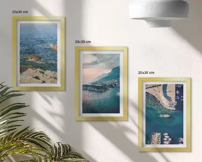 Gallery wall Uitzicht op zee met kliffen en berghavens