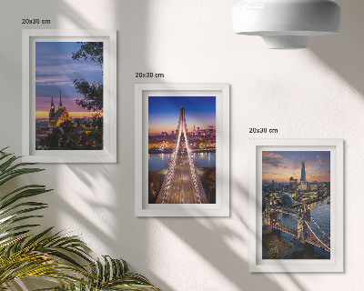 Set van ingelijste schilderijen Stadsgezichten met bruggen en zonsondergangen