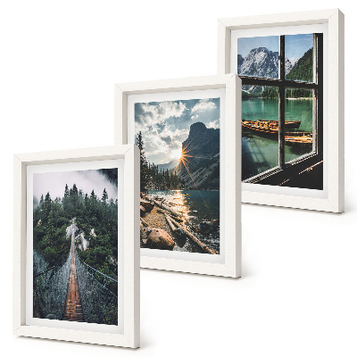 Gallery wall Brug in het bosmeer met boten en uitzicht op de bergen