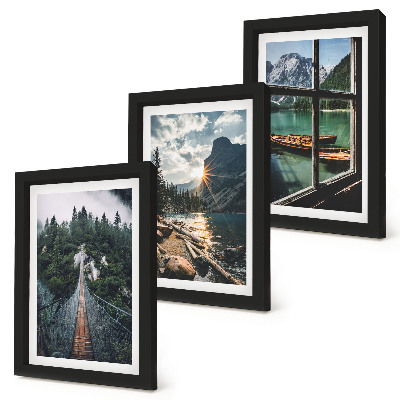 Gallery wall Brug in het bosmeer met boten en uitzicht op de bergen
