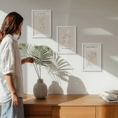 Gallery wall minimalistische posters met vrouwelijke silhouetten