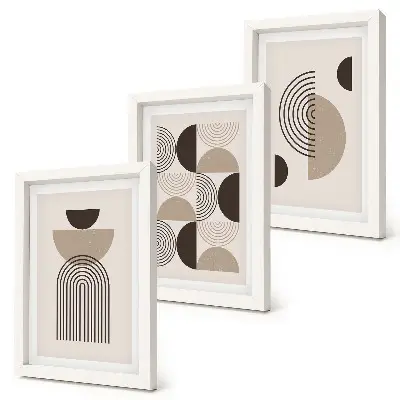 Gallery wall met abstracte geometrische patronen in minimalisme