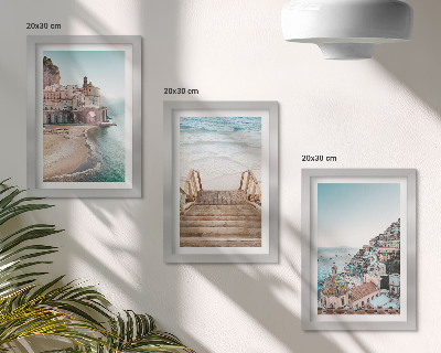 Set van ingelijste schilderijen Zomerse pastelkleuren met architectuur aan zee en strand