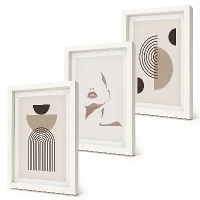 Gallery wall met abstracte geometrische vormen en gezichtssilhouet
