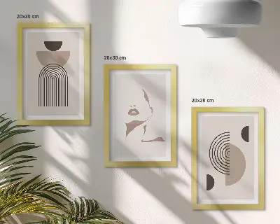 Gallery wall met abstracte geometrische vormen en gezichtssilhouet