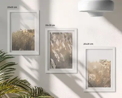 Gallery wall landschap met grassen en bloemen in warme tinten