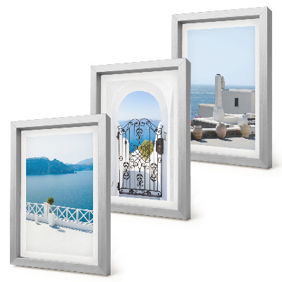 Set van ingelijste schilderijen Zeezicht met witte gebouwen, Griekenland