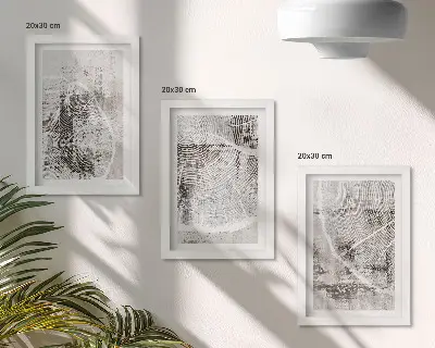 Gallery wall met houtnerfpatronen in grijstinten en wit