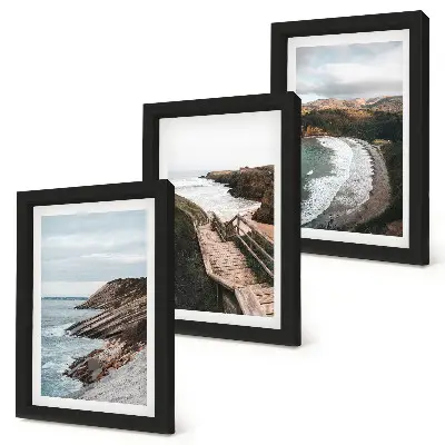Gallery wall Uitzicht op zee met kliffen en strandlandschappen.