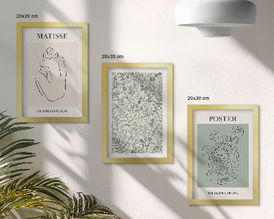 Gallery wall Lijnen en plantmotieven in een minimalistische stijl.