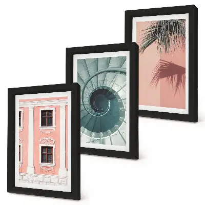 Set van ingelijste schilderijen met architectuur in pasteltinten en spiraalpatronen