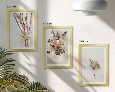 Set van ingelijste schilderijen met bloemen en takken in een minimalistische, natuurlijke stijl