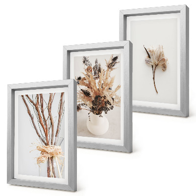 Set van ingelijste schilderijen Bloemen en takken in een minimalistische, natuurlijke stijl.