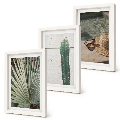 Gallery wall Tropische planten en accessoires voor een vakantie aan het water