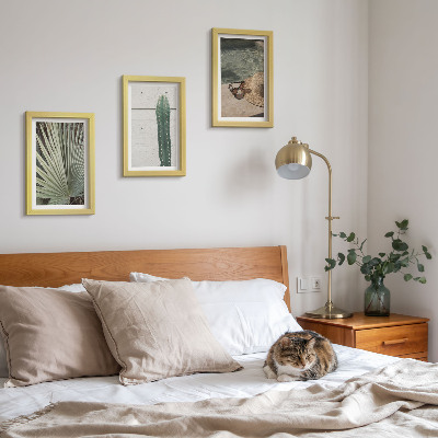 Gallery wall Tropische planten en accessoires voor een vakantie aan het water