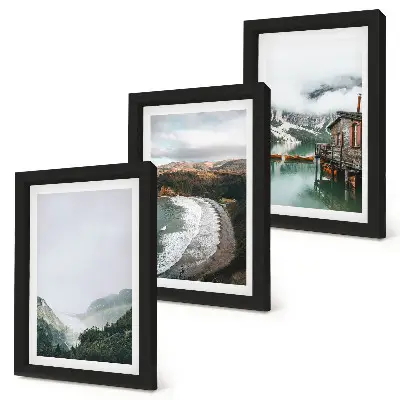 Set van ingelijste schilderijen met uitzicht op bergen, strand, wolken en water