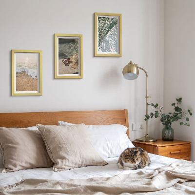 Gallery wall Water strandhoed en zonnebril bladeren