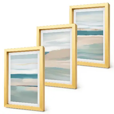 Gallery wall met abstracte landschappen in blauwe en beigetinten