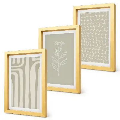 Set ingelijste schilderijen met plantaardige en geometrische patronen in ingetogen kleuren