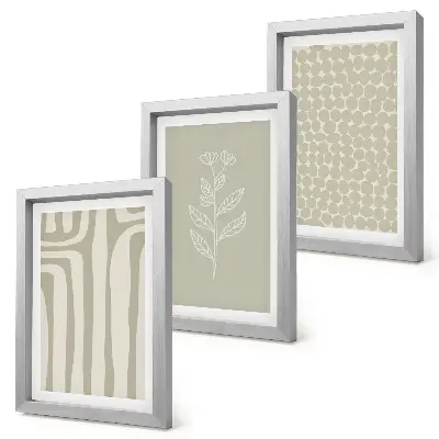 Set ingelijste schilderijen met plantaardige en geometrische patronen in ingetogen kleuren