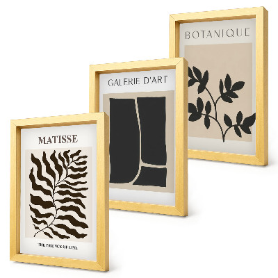 Gallery wall Minimalistische posters met plantenpatronen en abstracte afbeeldingen.