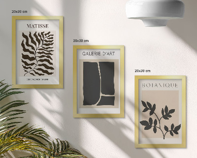 Gallery wall Minimalistische posters met plantenpatronen en abstracte afbeeldingen.