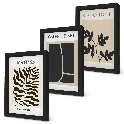 Gallery wall Minimalistische posters met plantenpatronen en abstracte afbeeldingen.