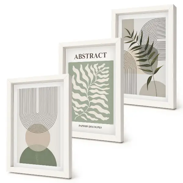 Gallery wall met botanische abstracte elementen in rustieke boho-stijl