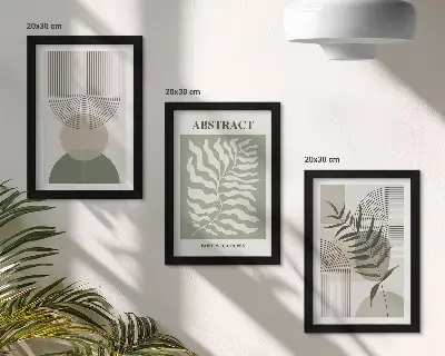 Gallery wall met botanische abstracte elementen in rustieke boho-stijl
