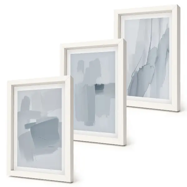 Set van ingelijste schilderijen met abstracte composities in aquarelstijl