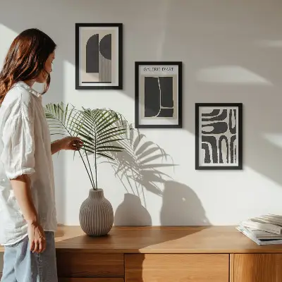 Set van ingelijste abstracte minimalistische posters met abstracte vormen