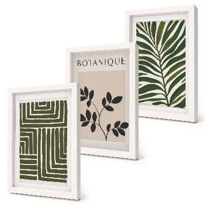 Gallery wall Botanische composities in de stijl van boho minimalisme.